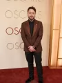 Звезды на "красной дорожке" церемонии "Оскар 2026"