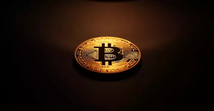 ИИ сократил бюджет фильма о создателе биткоина в четыре раза