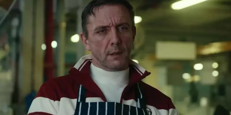 Звезда «Джентльменов» сыграет полтергейста в сериале «Гарри Поттер»