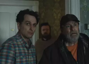 Сериал «Бухта вдов» с Мэттью Ризом продлен на второй сезон