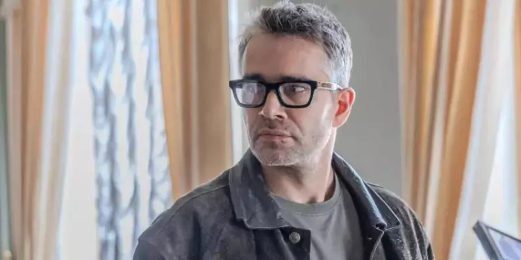Петр Федоров и Паулина Андреева сыграют в сериале об ИИ